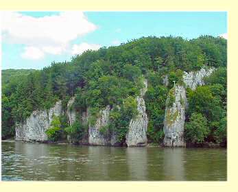 Donaudurchbruch zwischen Kelheim und Weltenburg im Naturpark Altmühltal